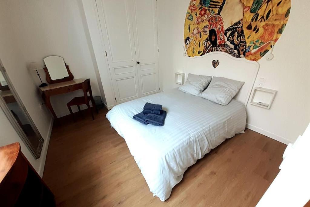 Classe 4 Etoiles - Cybele - Centre Ville 2 Chambres, Cour Privative Et Garage Vienne  Buitenkant foto